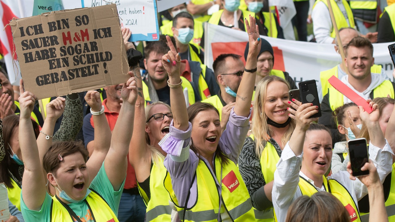 Rokowania zbiorowe w handlu detalicznym: strajk 250 robotników z Bremy