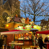 Der Blick auf den Weihnachtsmarkt in der Bremer Innenstadt