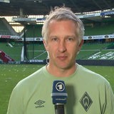 Frank Baumann im Interview im Weser-Stadion.