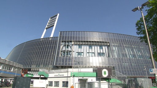 Zu sehen ist die östliche Seite des Weserstadions.