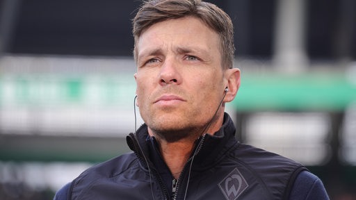 Clemens Fritz schaut konzentriert.