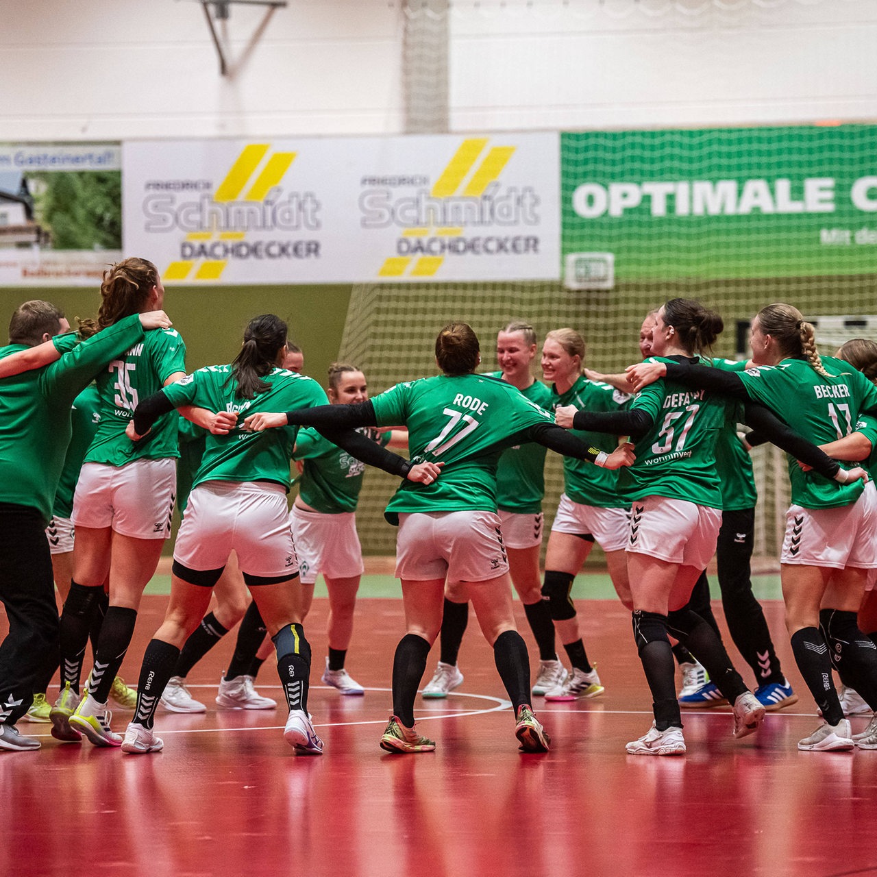 Werder-Höhenflug geht weiter Handballerinnen siegen auch im Top-Spiel
