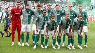 Das Werder-Team beim Mannschaftsfoto in Köln.