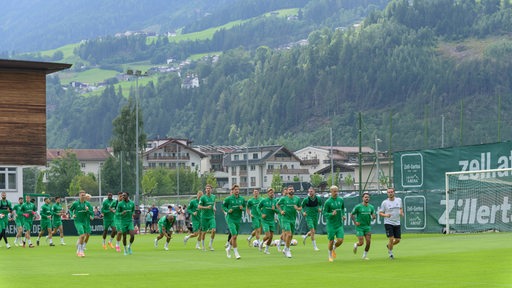 Das Werder-Team trainiert im Zillertal.