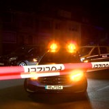 Ein Polizeiauto mit Blaulicht.