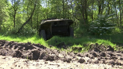 Ein Panzer welcher in Garlstedt unbenutzt steht.