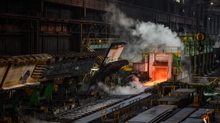 Stahlproktion im Bremer Stahlwerk von ArcelorMittal.